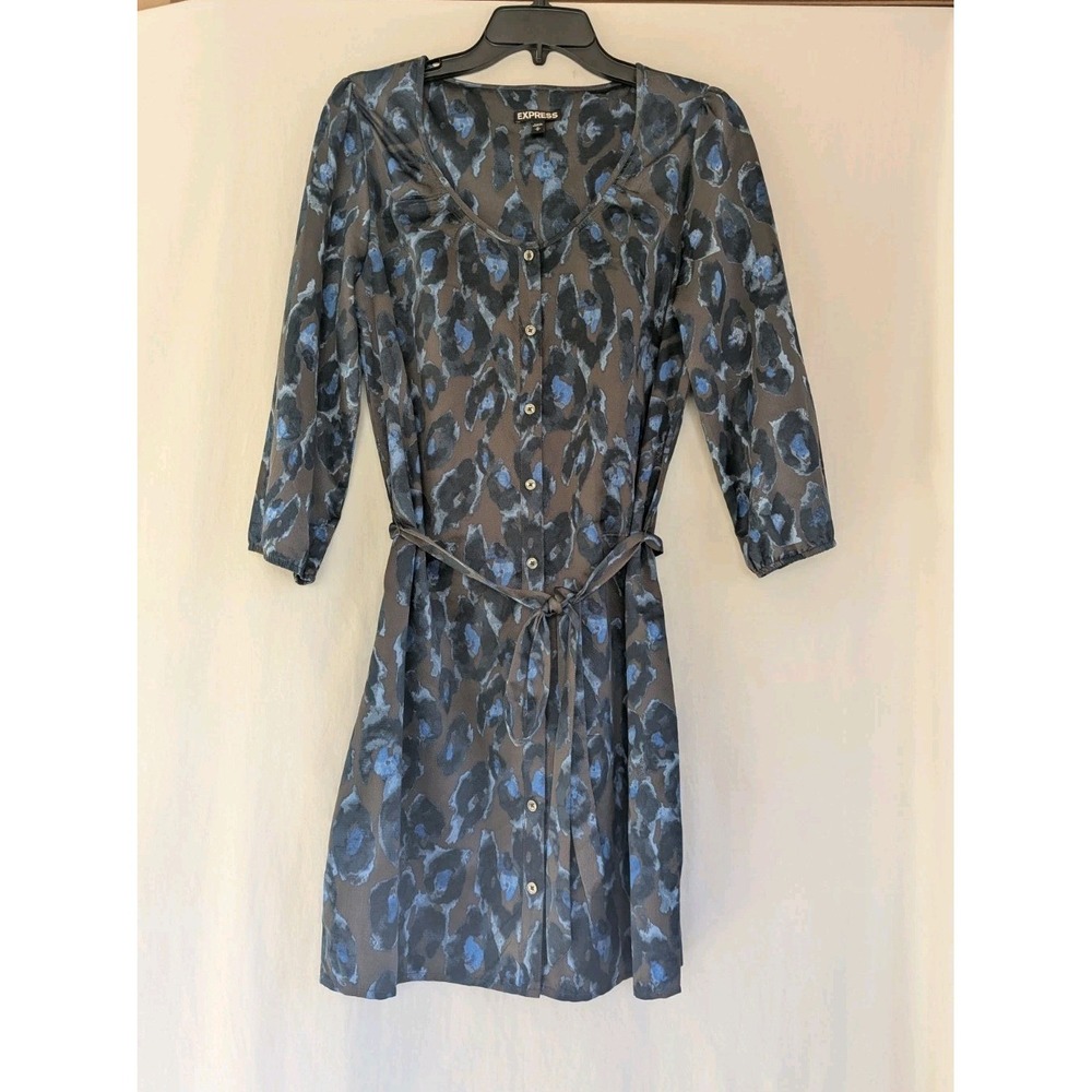 EXPRESS Dress Sz M Polyester 7/8 Sleeve Animal Print Button Up